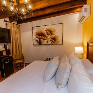 Habitación con Cama King